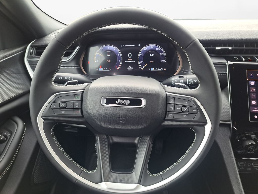 New Car 2025 Jeep Grand Cherokee  Laredo X For Sale Under $35,000 In Austin, Texas