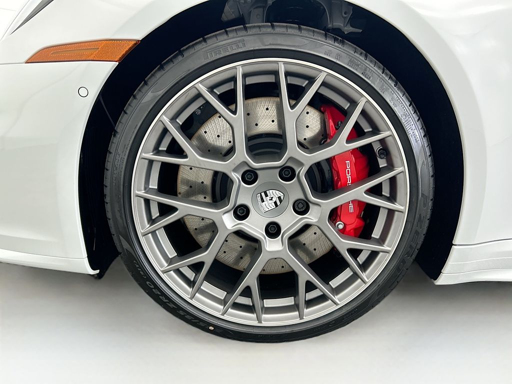 Thumbnail: 2026 Porsche 911 - 28