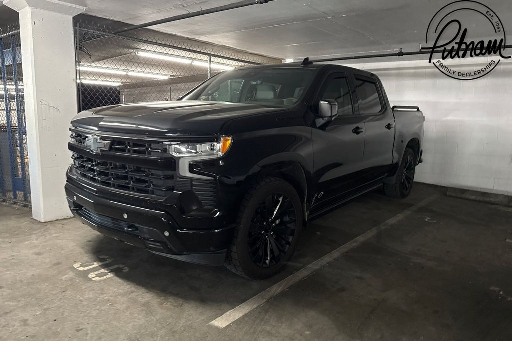 2023 Chevrolet Silverado 1500 LTZ Crew Cab 4WD