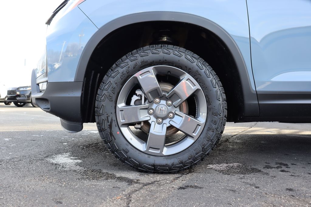 Thumbnail: 2026 Honda Ridgeline - 10