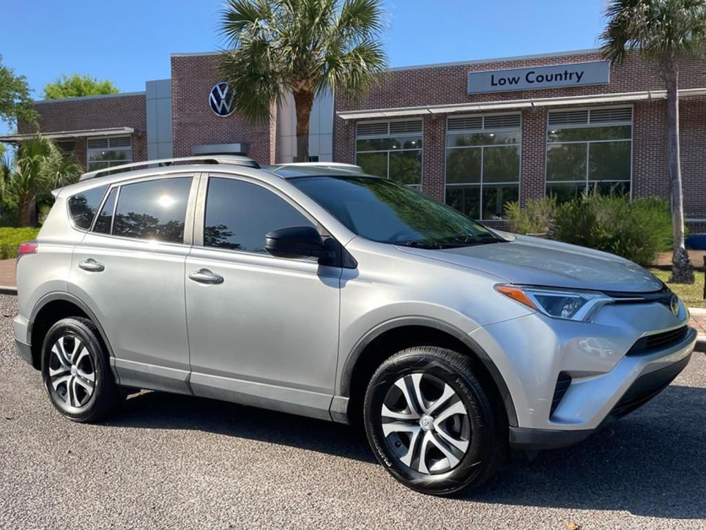 Silver Sky Metallic 2017 Toyota RAV4 LE SUV / Crossover Front-Wheel Drive 6-Speed Automatic