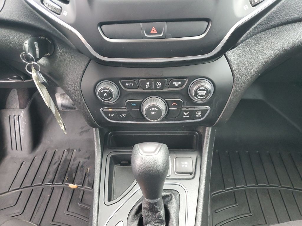 Used Car 2019 Jeep Cherokee  Latitude For Sale Under $12,000 In Austin, Texas