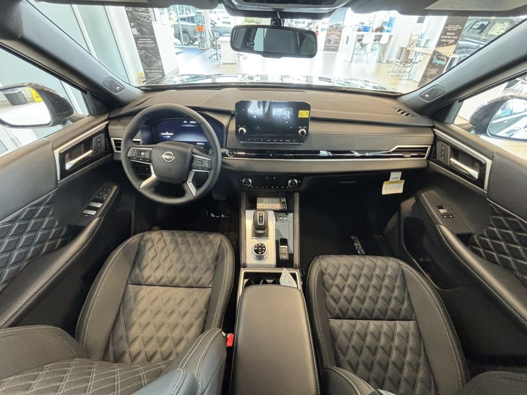 2026 Nissan Rogue Plug-In Hybrid Platinum