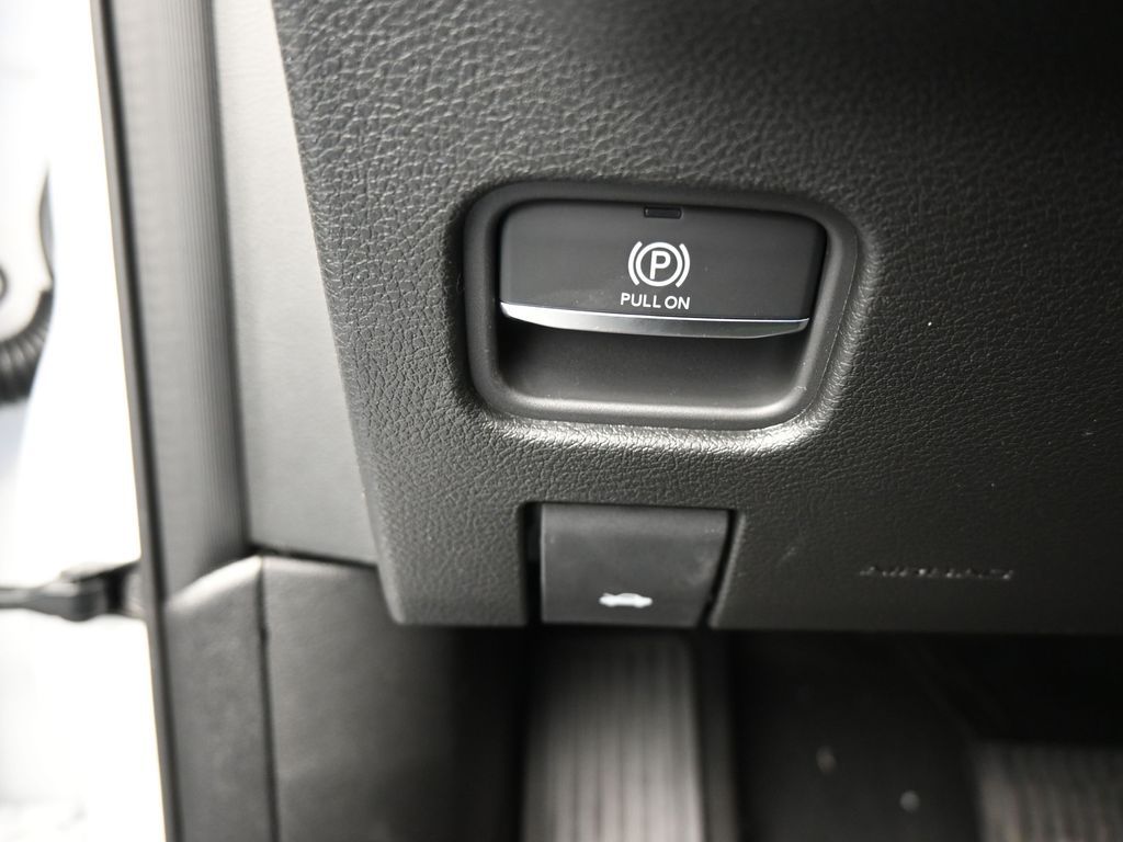 New 2026 Bright White Clearcoat Jeep Laredo image 28