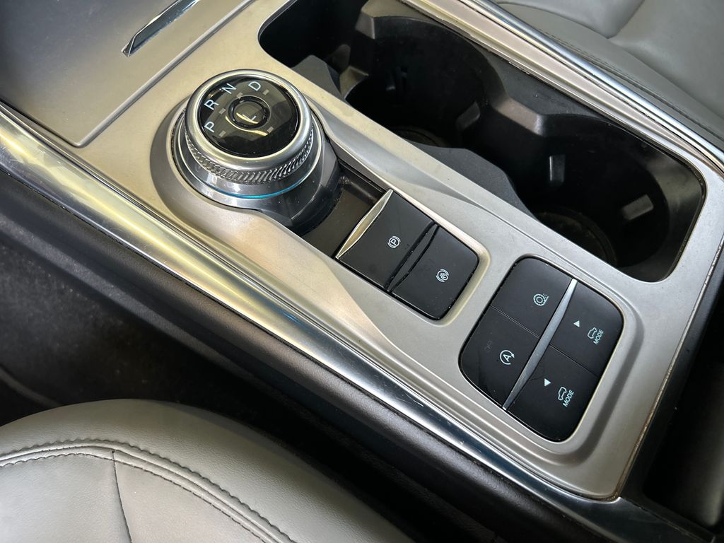 Used 2021 Blue Ford XLT image 20