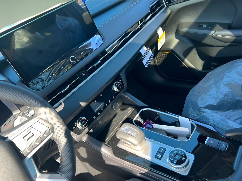 New 2026 Mitsubishi Outlander PHEV SUV