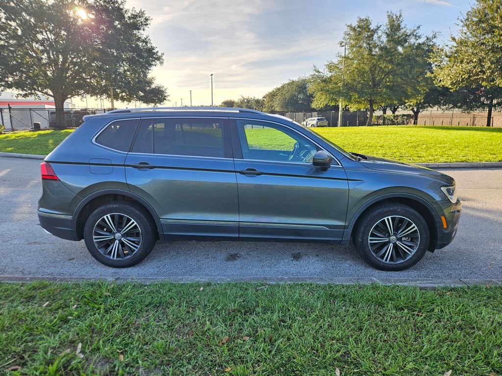 Thumbnail: 2019 Volkswagen Tiguan - 6