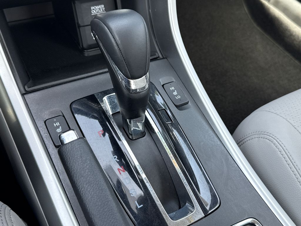 Used 2014  Honda EX-L image 22
