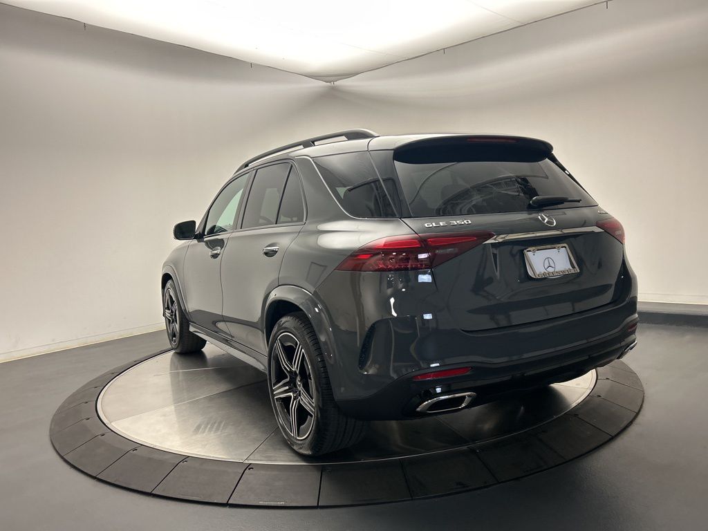 Thumbnail: 2026 Mercedes-Benz GLE - 5