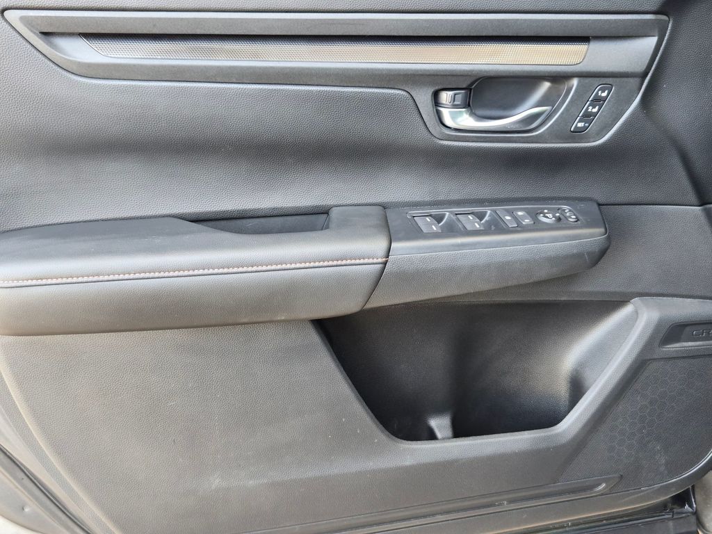 Used 2025 Honda CR-V Hybrid SUV