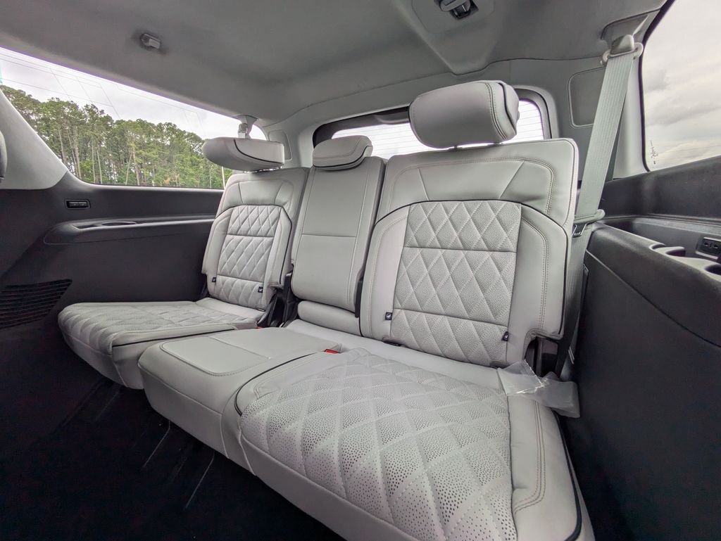 2026 Lincoln Navigator Black Label L