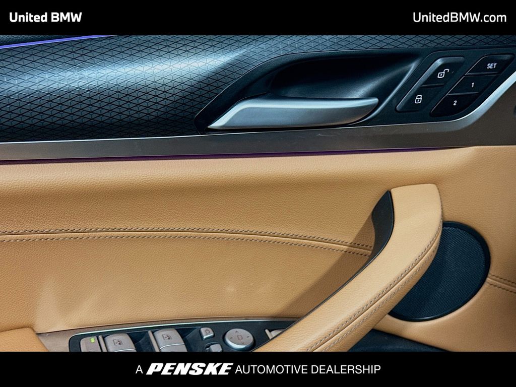 Thumbnail: 2023 BMW X4 - 3