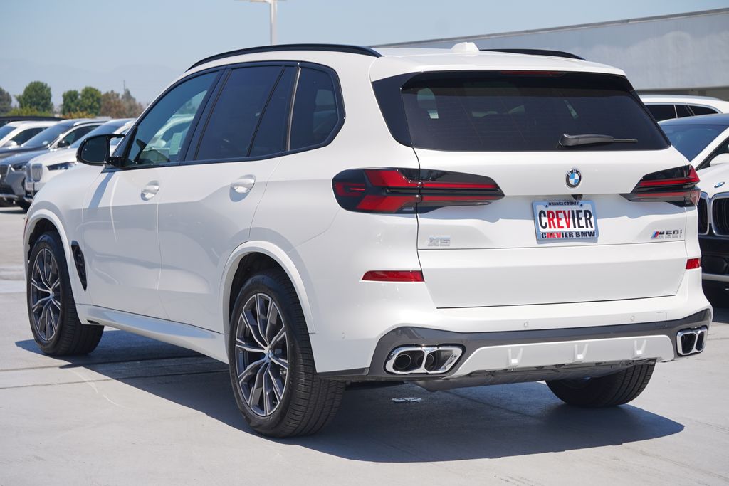 2025 BMW X5 M60i 7