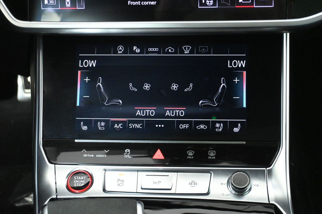 Thumbnail: 2024 Audi RS 6 - 24