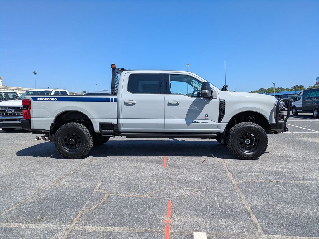 2026 Ford F-250 Super Duty LARIAT