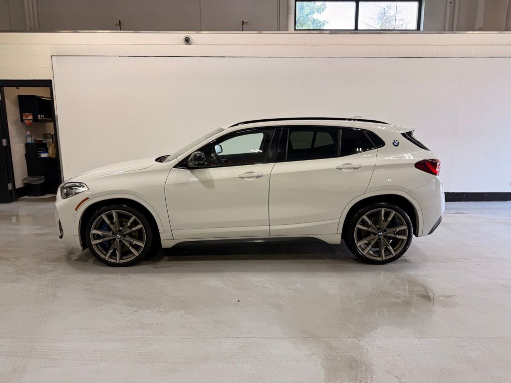 Thumbnail: 2022 BMW X2 - 2