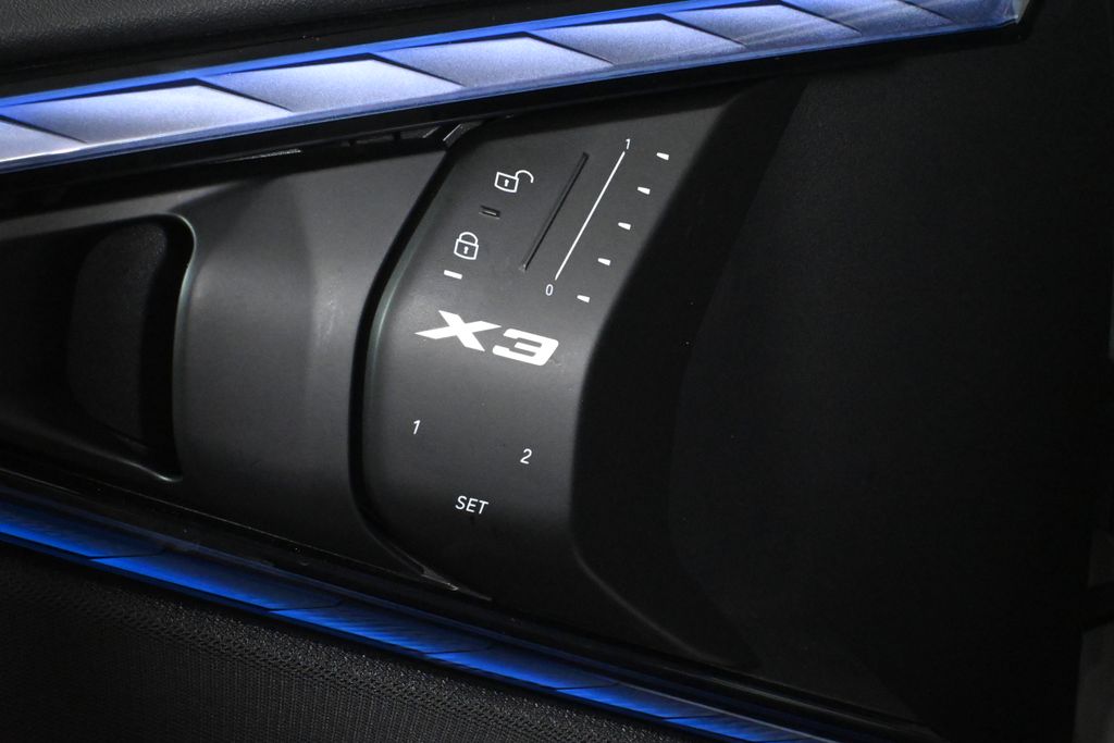 Thumbnail: 2025 BMW X3 - 29
