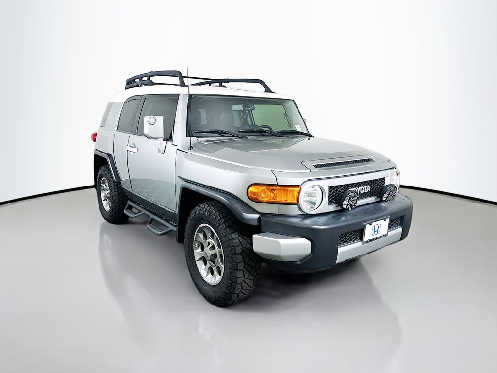Thumbnail: 2012 Toyota FJ Cruiser - 3