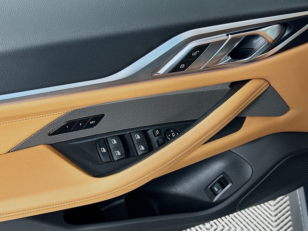 Thumbnail: 2026 BMW i4 - 20