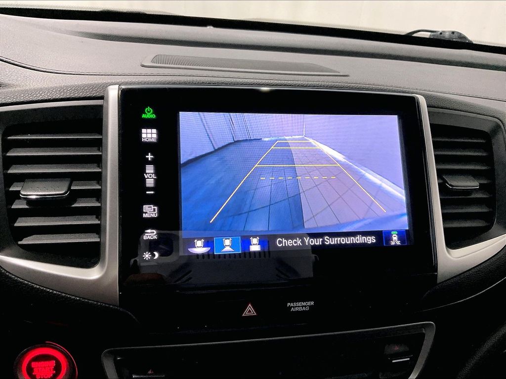2016 Honda Pilot — photo 20