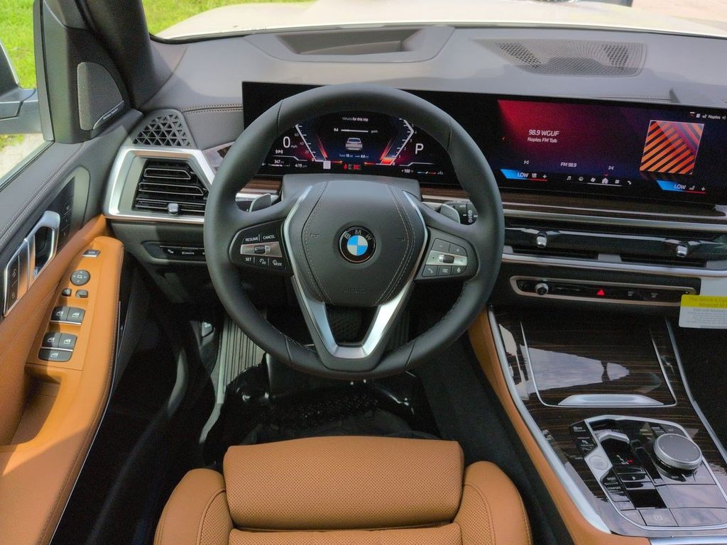 New 2026 White BMW xDrive40i image 16