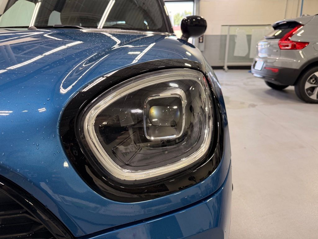 Thumbnail: 2023 MINI Cooper Countryman - 9