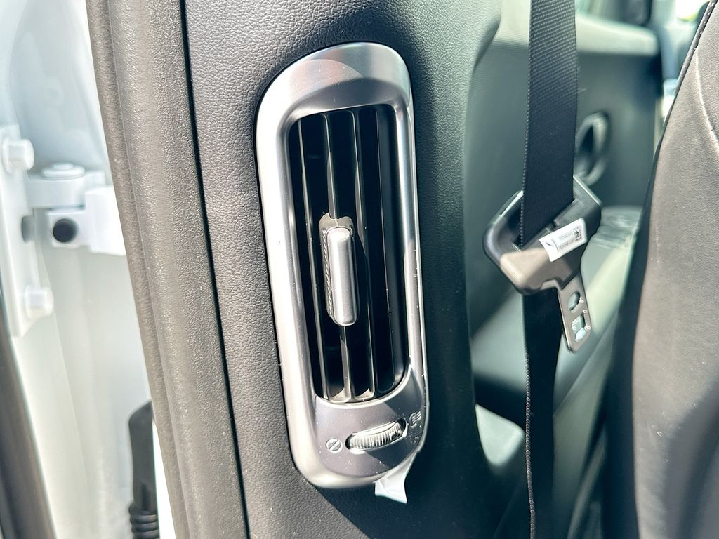 2025 Hyundai Ioniq 5 SEL 18