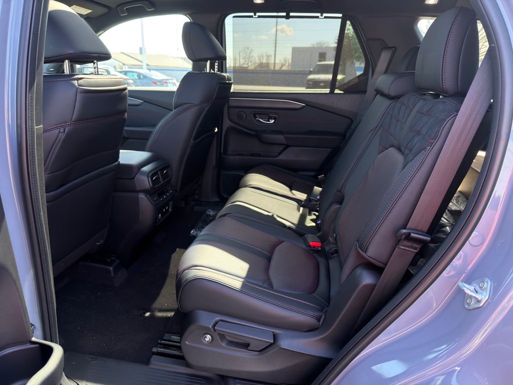 Thumbnail: 2026 Honda Pilot - 19
