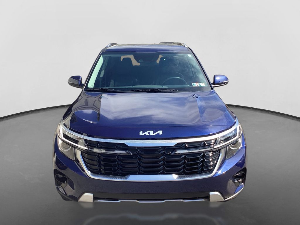 Used 2025 Kia Seltos SUV