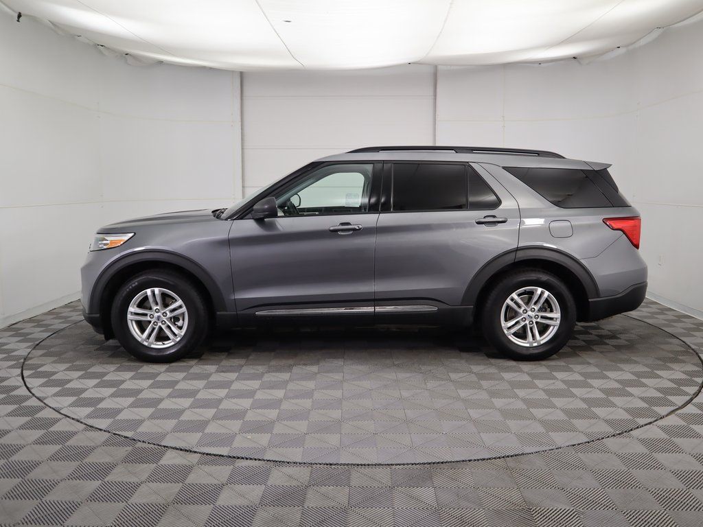 Thumbnail: 2022 Ford Explorer - 8