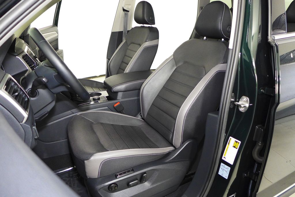 2021 Volkswagen Atlas SEL 23
