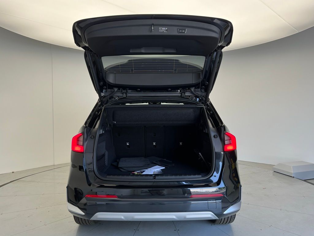 2025 BMW X1 xDrive28i 5
