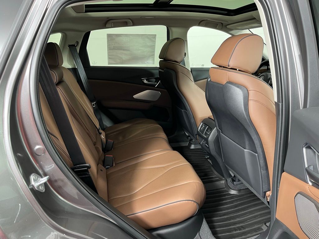 Thumbnail: 2026 Acura RDX - 13