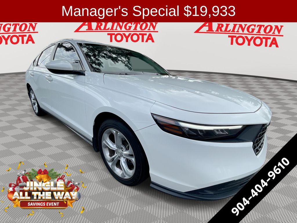 2023 Honda Accord LX's photo