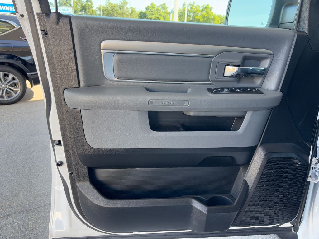2019 RAM 1500 Classic Big Horn 22