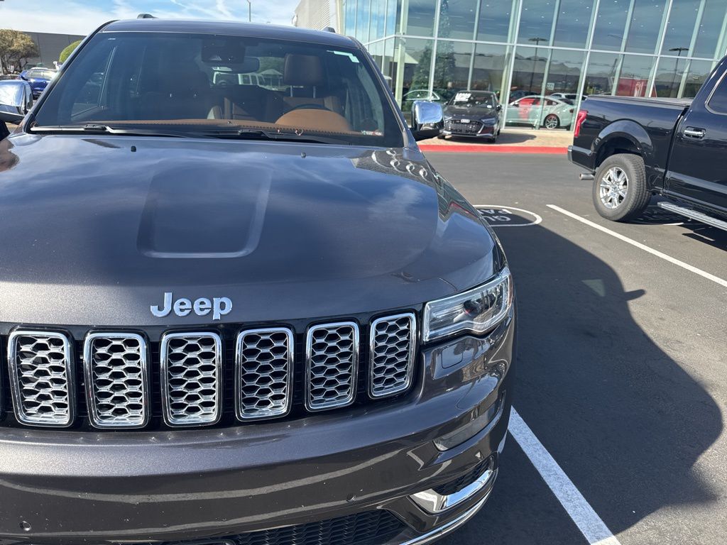 2020 Jeep Grand Cherokee Summit 2