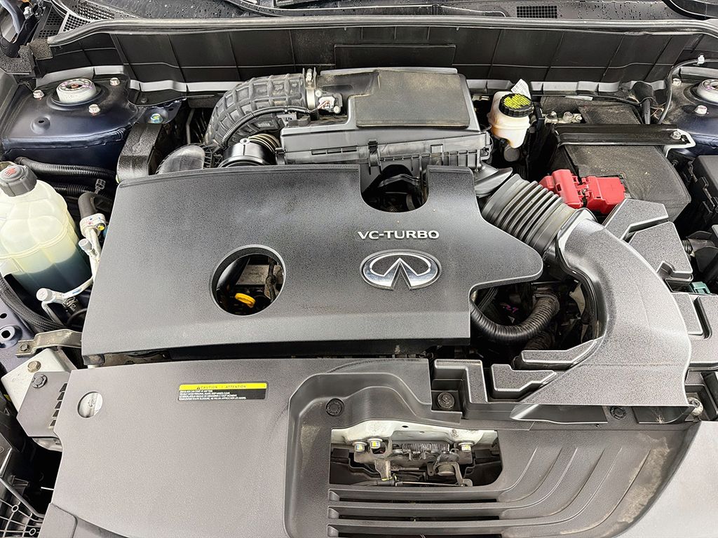 Used 2020 Blue INFINITI LUXE image 18