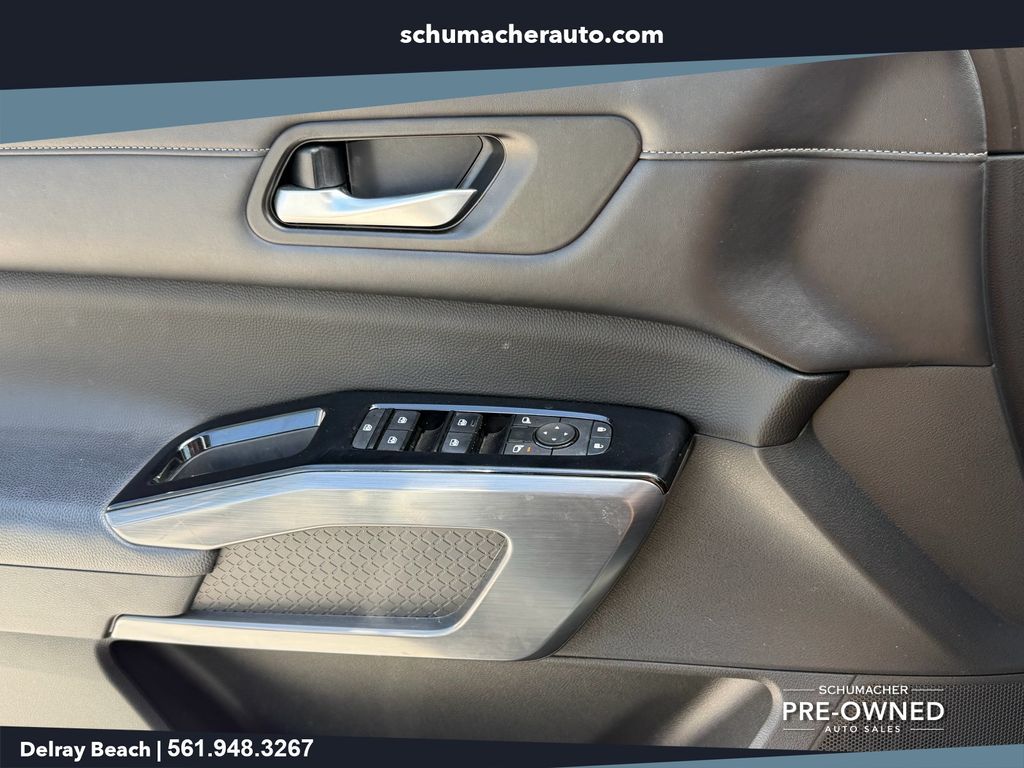 used 2022 Nissan Pathfinder car, priced at $24,888
