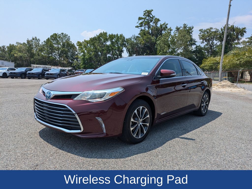 2018 Toyota Avalon Hybrid XLE Premium