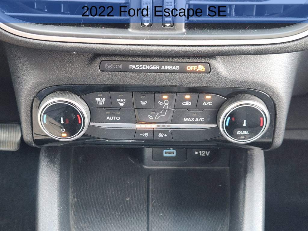 2022 Ford Escape SE 18