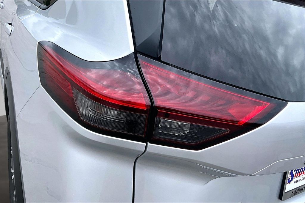 Used 2023 Nissan Rogue SUV