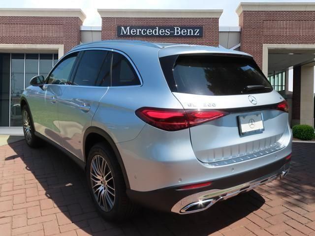 2024 Mercedes-Benz GLC 300 6