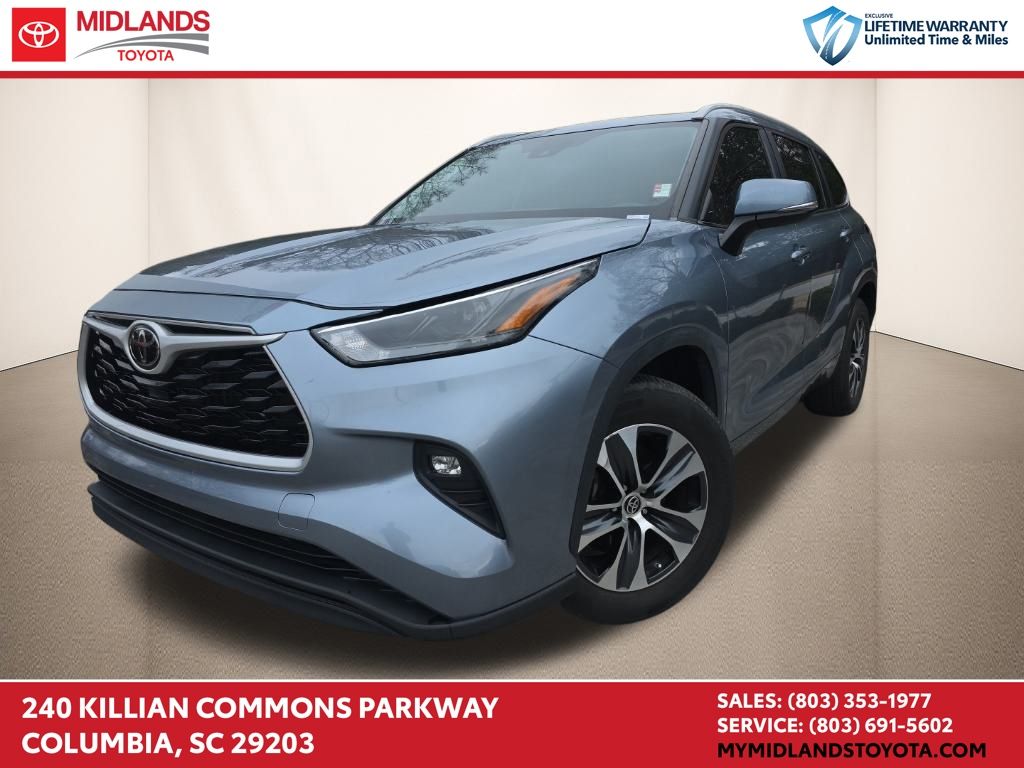 2023 Toyota Highlander XLE FWD