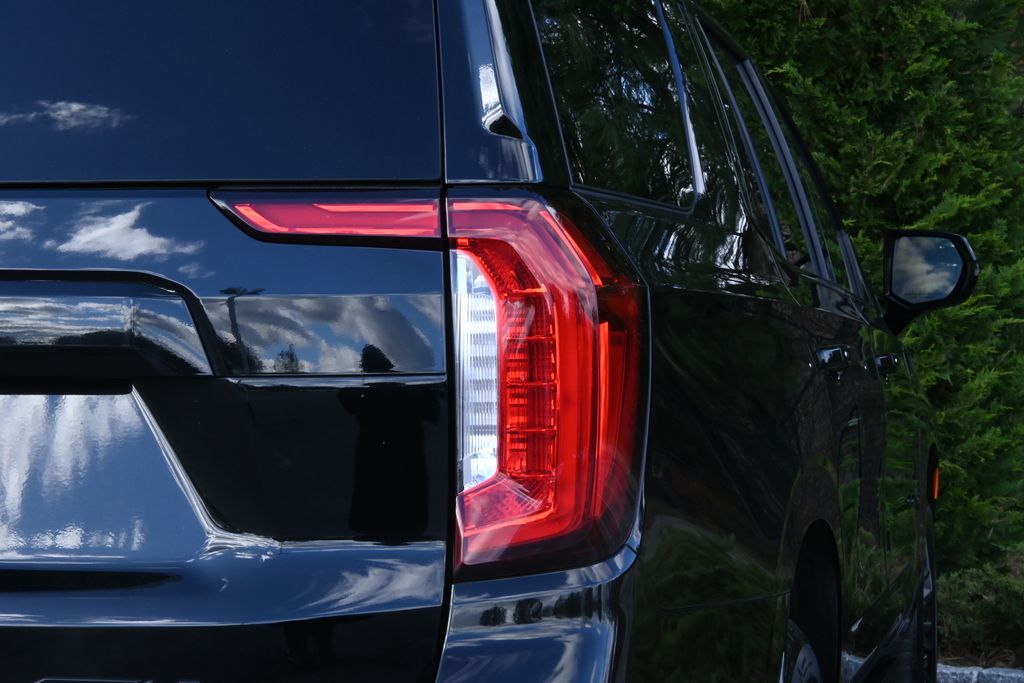 Thumbnail: 2022 GMC Yukon - 14