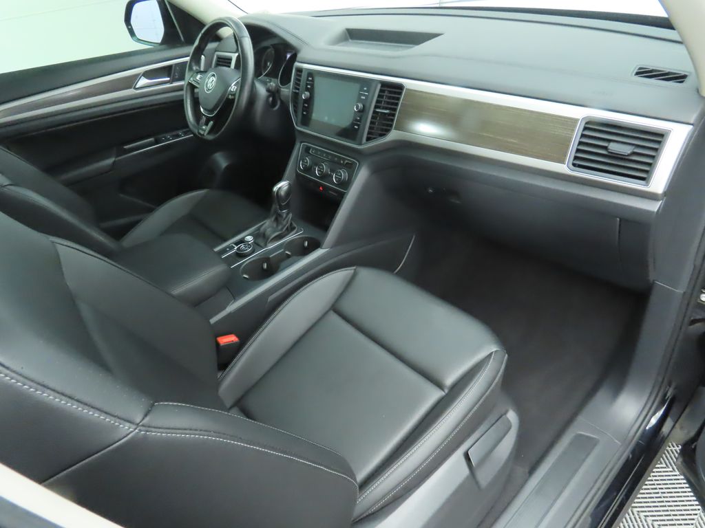 Thumbnail: 2019 Volkswagen Atlas - 18
