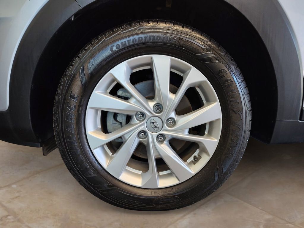 Used Car 2020 Hyundai Tucson  Value For Sale Under $20,000 In Floresville, Texas