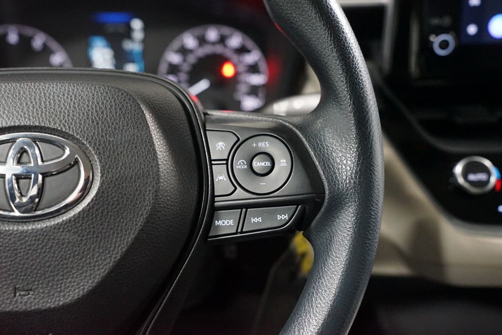 Thumbnail: 2023 Toyota Corolla - 13