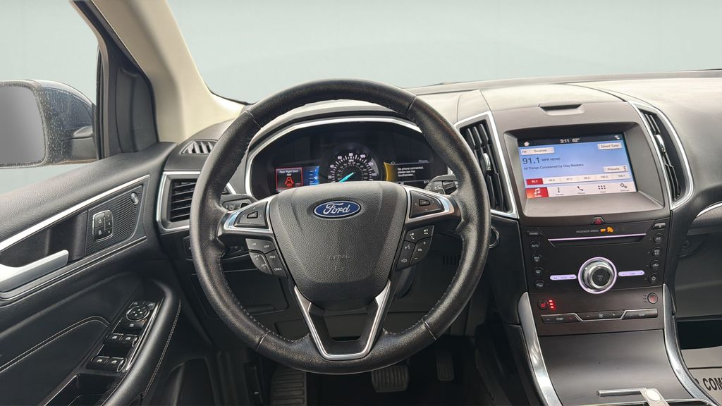 2019 Ford Edge