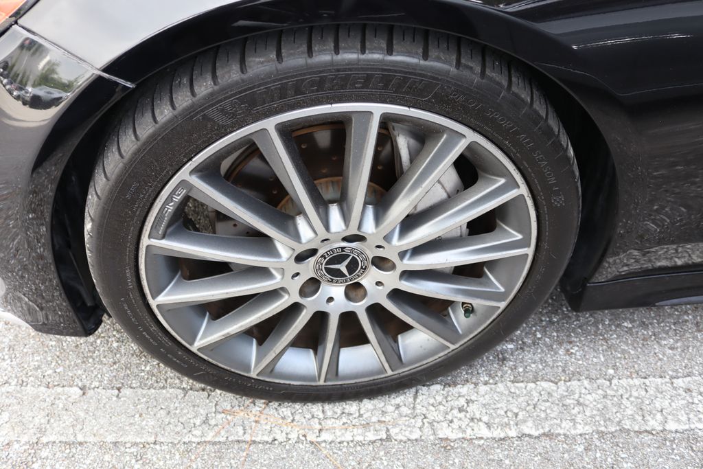 Thumbnail: 2018 Mercedes-Benz C-Class - 4