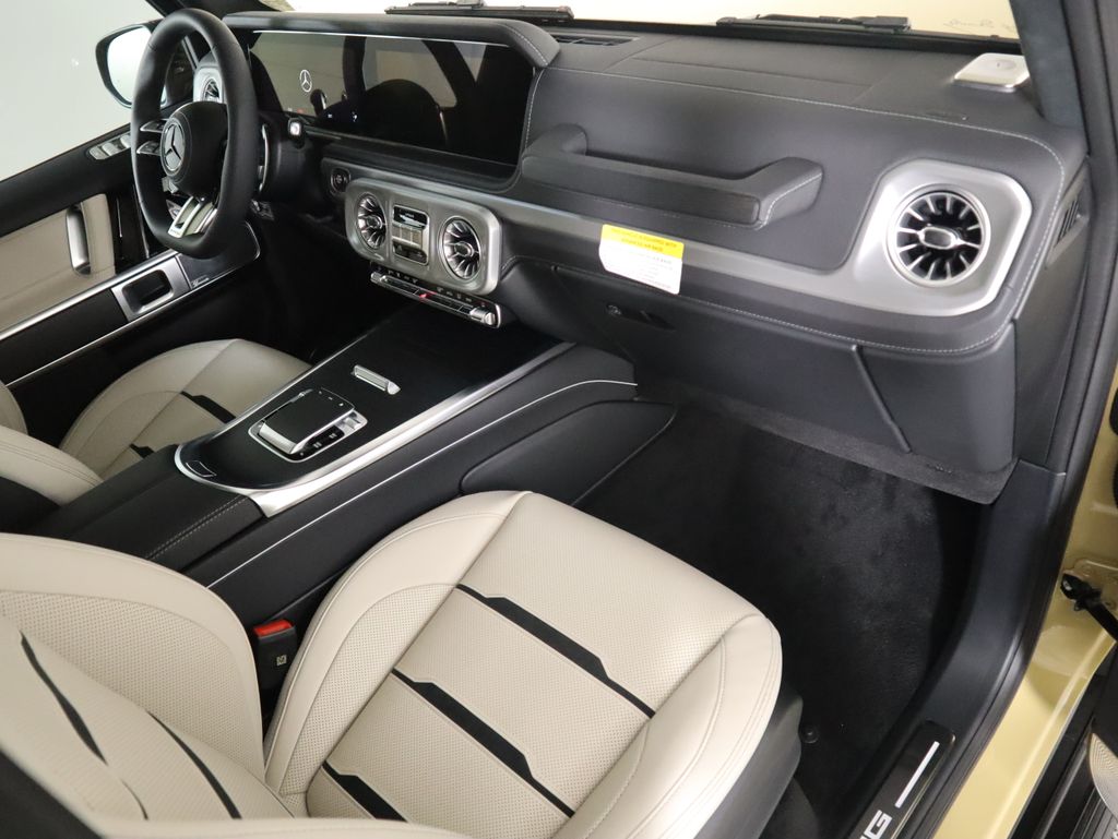 Thumbnail: 2026 Mercedes-Benz G-Class - 19